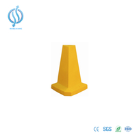 Cono de tráfico triangular amarillo de 500 mm